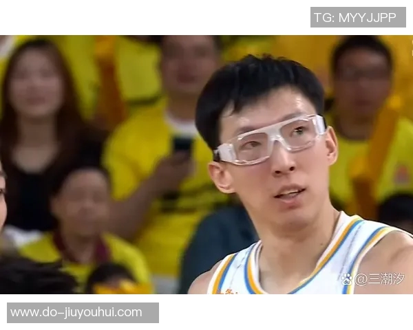 正负值+24!周琦防守端出色表现弥补外线手感不足 正负值+24!周琦防守端出色表现弥补外线手感不足