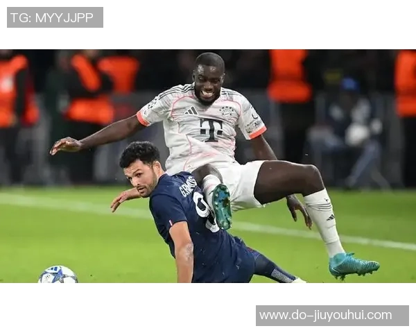 塞尔:皇马得知于帕与拜仁的续约破裂,准备提供高额转会奖金 塞尔:皇马得知于帕与拜仁的续约破裂,准备提供高额转会奖金